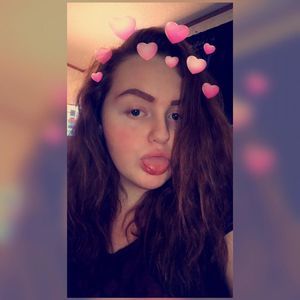 Meet your Posher, Kaitlyn